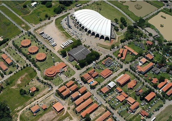 Vista aérea do local